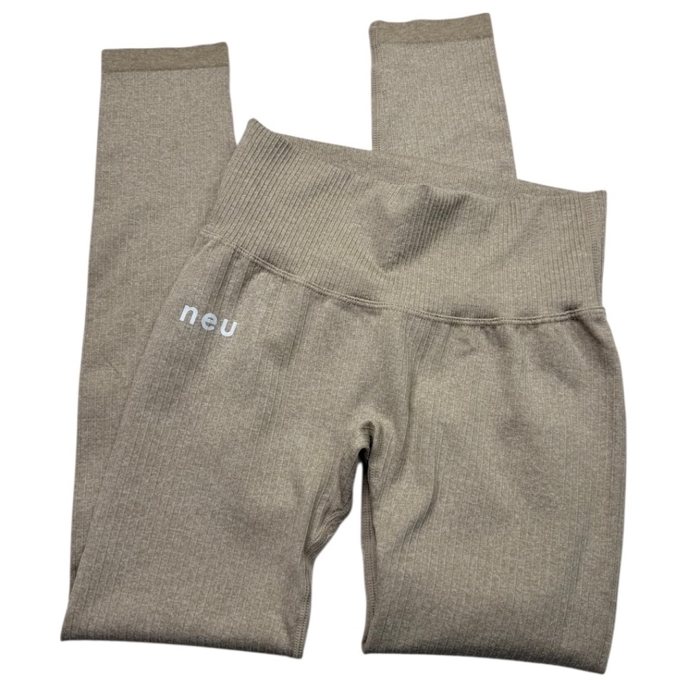 Neu Apparel Ribbed Seamless Leggings View 3